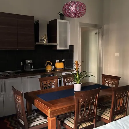 Апартаменты Tabula Platino House *